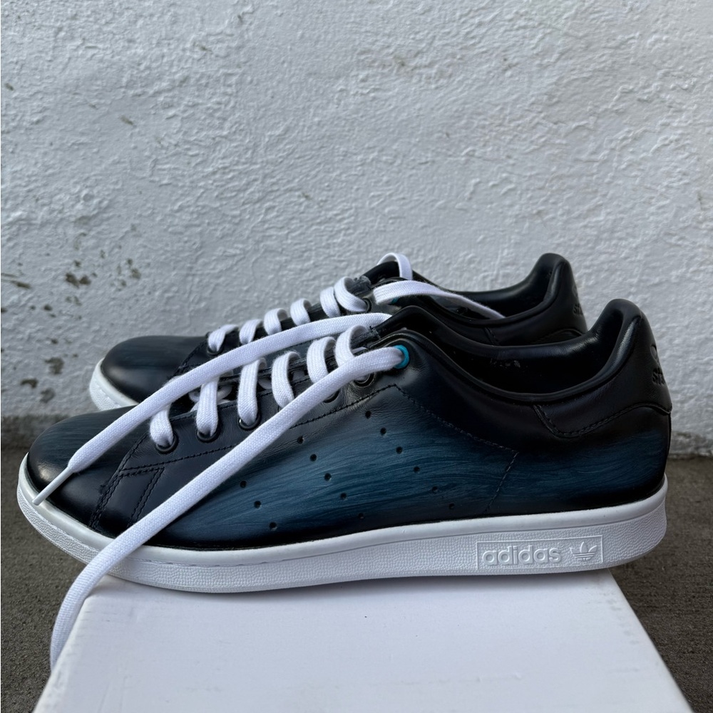 Adidas Men's Black Sneakers